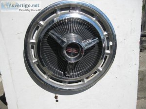 1965-66 CHEVROLET SUPER SPORT SPINNER HUBCAPS