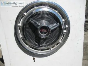 1965-66 CHEVROLET SUPER SPORT SPINNER HUBCAPS