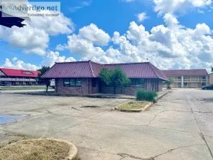 Online Auction &ndash High Visibility Former Restaurant