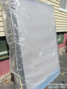 NEW Queen size BOX SPRING (foundation)