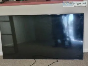 70 I m samsung smart UHD tv