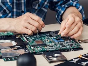 Laptop repair service bhakti park wadala