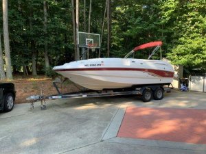 2004 Chaparral Sunesta 232 DB Power Boat