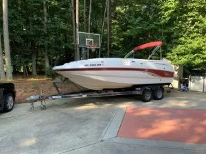 2004 Chaparral Sunesta 232 DB Power Boat