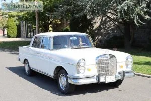 24521 1964 Mercedes-Benz 300SE