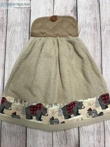 Bear Hunters Decor