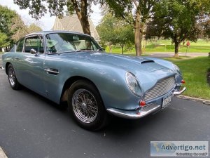  24566 1967 Aston Martin DB6 Blue