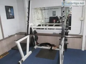 SQUAT RACK