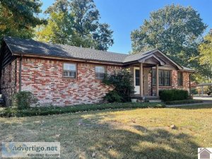 3 bdr 1 12 baths beautiful updated Kitchen