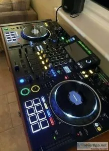 XDJ XZ Pioneer DJ Controller