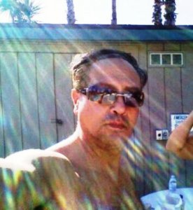 Looking for a nice female roomate