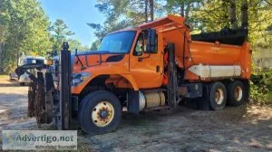 2012 International 7600 Workstar with Sander Body