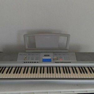 Yamaha DXG-205 (76Key) Digtial Grand Piano