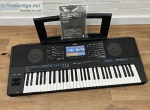 Yamaha PSR-SX900 Arranger Keyboard