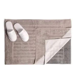 Order a stylish bamboo cotton bath mat now