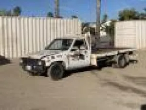 1986 TOYOTA STD FLATBED TRUCK 17306226