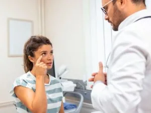 Laser eye centre in delhi for permanent visual acuity