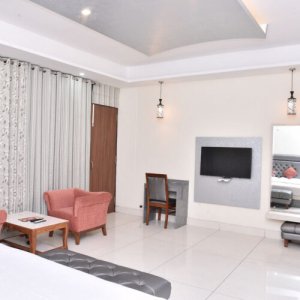 4 star family hotel in dalhousie, himachal pradesh | get the bes