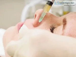 Gel injection and f y ler in the beauty clinic