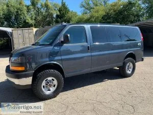 2019 gmc savana lt
