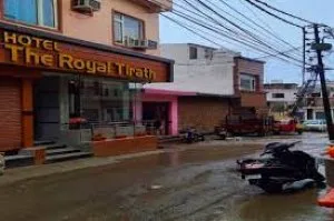 Best hotels in srinagar, best budget hotels in srinagar