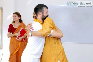 Best yoga school in rishikesh