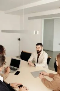 All about human resource management system-qandle