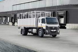 Bharatbenz 1917: demanding truck with price and mileage