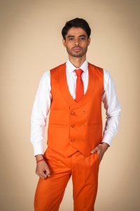 Trending men?s indian outfits for weddings
