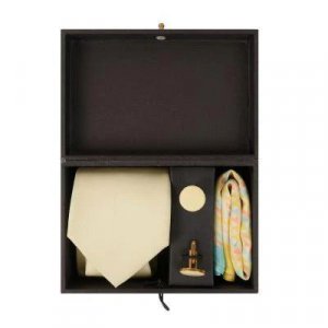 Classic corporate gift box at chokore