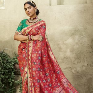 Trending prints and designs of sarees for 2023