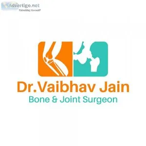 Best joint replacement surgeon in delhi