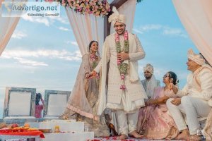Top candid wedding photographer in udaipur