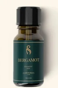 Radiant beauty: discovering best essential oil for glowing skin