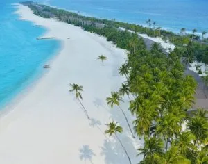 Romantic maldives honeymoon tour package from kolkata - grab bes