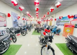 Get honda sp 125 model at the republic honda showroom in noida