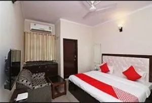 Guest house near lulu mall in lucknow