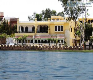 Luxury boutique hotels in udaipur