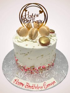 Get custom birthday cakes in cambridge from nidhas treat