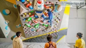 Indoor climbing wall
