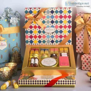 Buy premium & luxury customized chocolate gifts online | vivanda