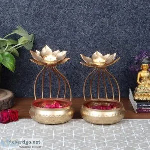 Gold urli bowl with flower | set of 2