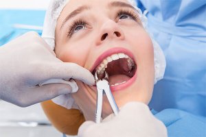 Visit the best dental clinic in sector 91 gurgaon for your teeth