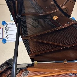 YAMAHA BABY GRAND PIANO