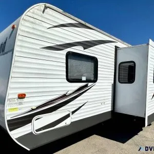 2013 forest river Wildwood sleeps 9 people