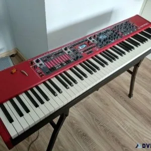 Nord Stage 3 88 Keybed  fully weighted Hammer Action keyboard