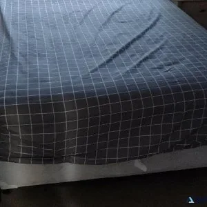 Queen-size bedroom set with 2 nightstands