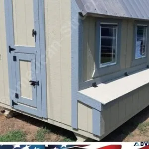 6X8 Barn Style Chicken Coop