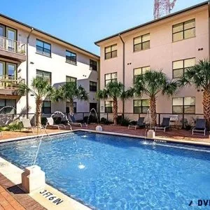 East DallasLower Greenville 111410 Fitness center Pool