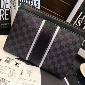 Elegant Briefcase With Louis Vuitton Checks